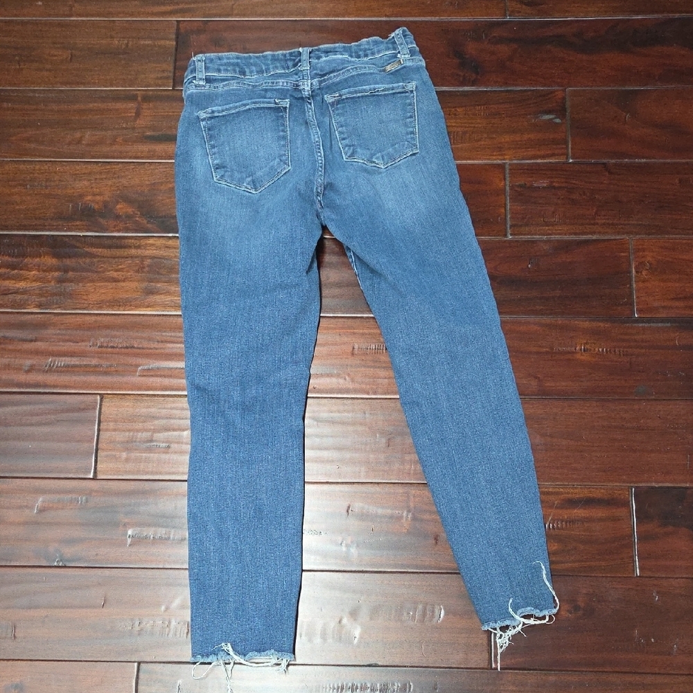 Distressed Blue Jeans RanCan - Picture 3 of 3